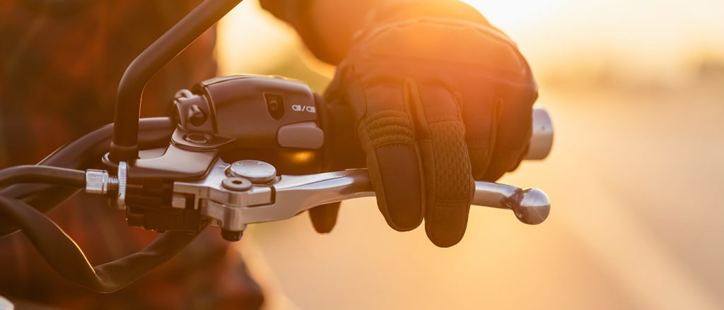 How Does a Motorcycle Clutch Work?