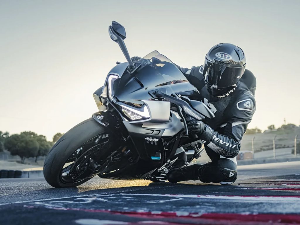 why riders move away from sportbikes