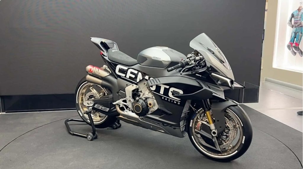 CFMoto WorldSBK V4 SR-RR