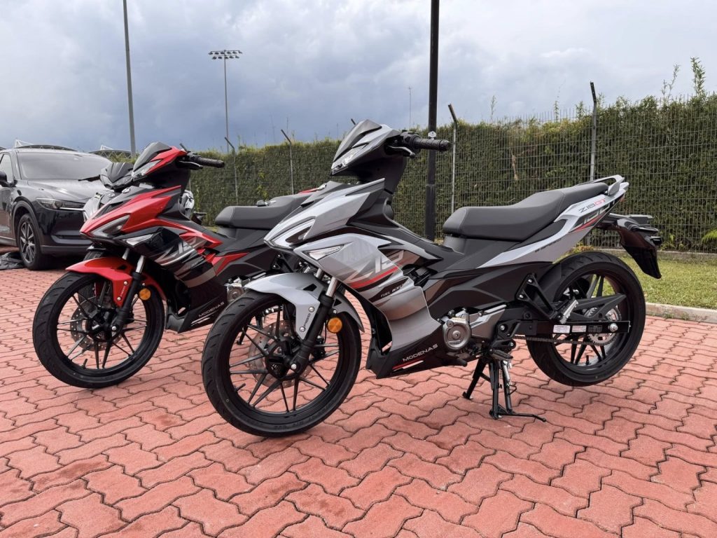 Z15GT vs Y15ZR
