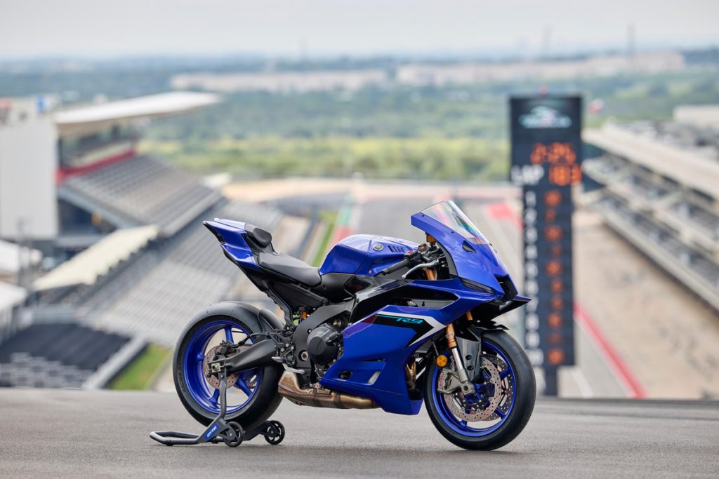 why motorcycles with similar specs ride differently